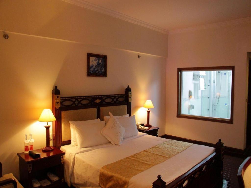 Golden Lustre Hotel Shenzhen Exterior foto