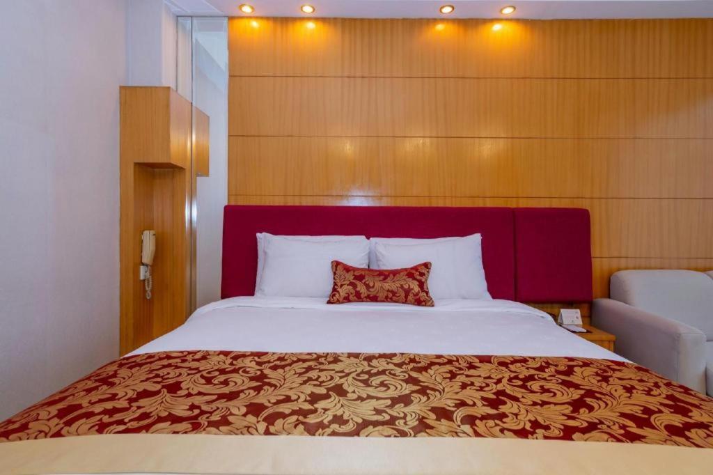 Golden Lustre Hotel Shenzhen Exterior foto