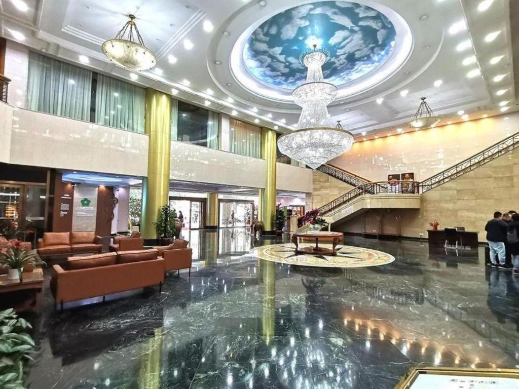 Golden Lustre Hotel Shenzhen Exterior foto
